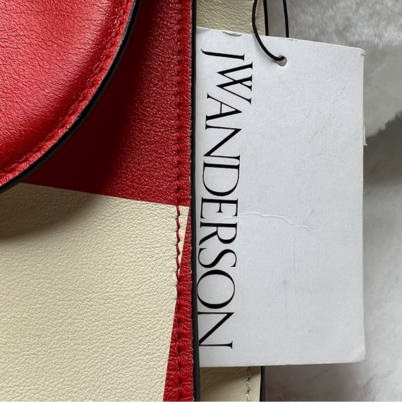 NWT J W Anderson Pierced Red & Cream Check Bag — Medium - Picture 15 of 16